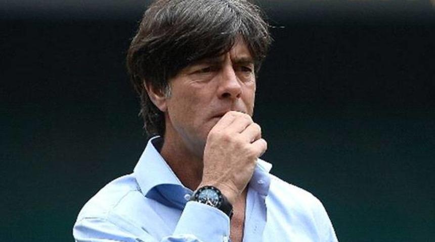 Löw: Dortmund Bayern'i durdurabilir!