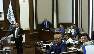 Büyükçekmece Belediyesi'nde seçim sırasında gerginlik: Birbirlerine bağırarak çıkıştılar! Yeni başkanvekili Hakan Çebi oldu