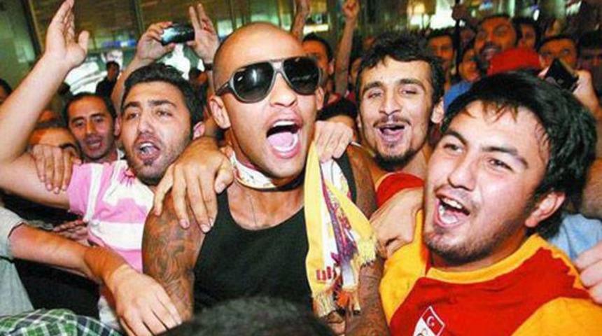 Felipe Melo, İstanbul'a geldi!