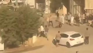 Hatay'da kaza sonrası tartışma çıktı! Sopalar, yumruklar havada uçuştu