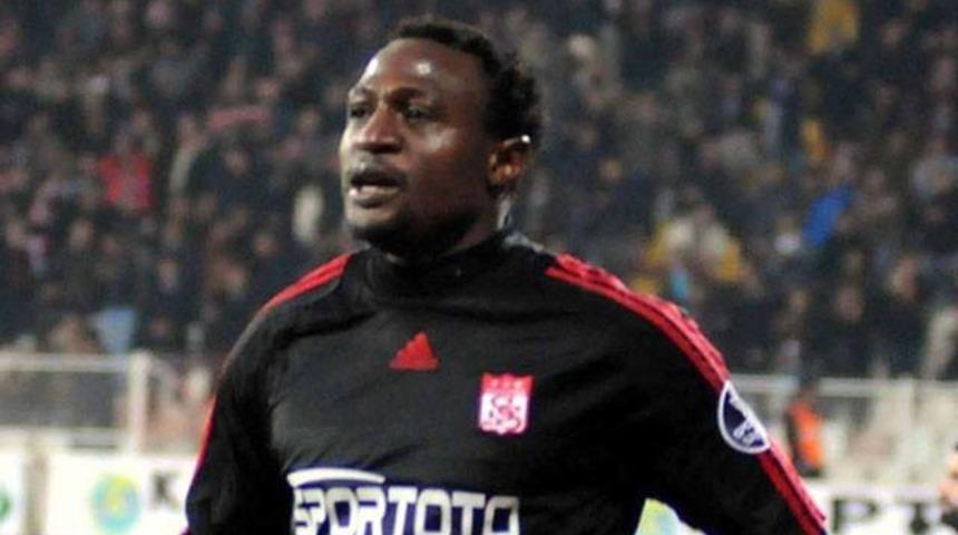 Eneramo imzayı attı!