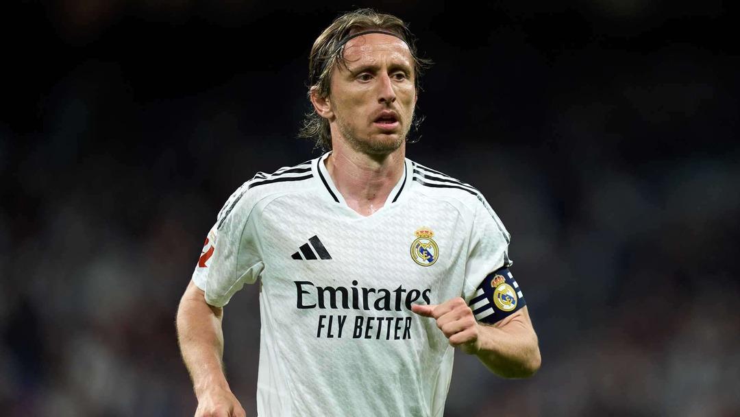 Milan, Real Madrid’den ayrılan Modric’i kadrosuna katıyor! 1