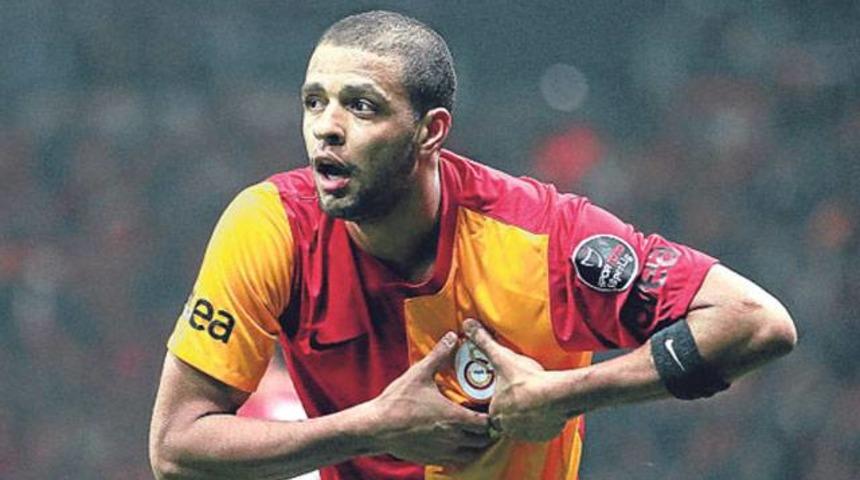 Galatasaray Melo'yu borsaya bildirdi!