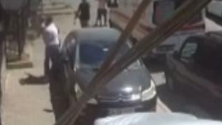 Esenyurt'ta iki ailenin gürültü kavgasında ortalık karıştı