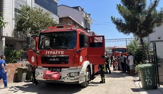 3 katlı apartmandaki yangına müdahale