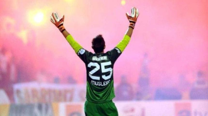 Muslera Galatasaray'a müjdeyi verdi!