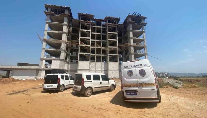 20594087-700x400 8. kattan düşen inşaat işçisi hastaneye kaldırıldı