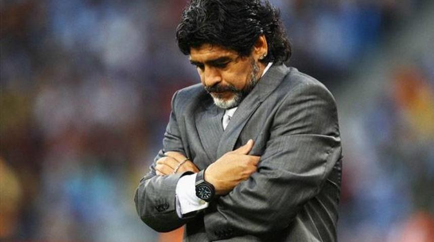 Maradona ameliyat oldu!