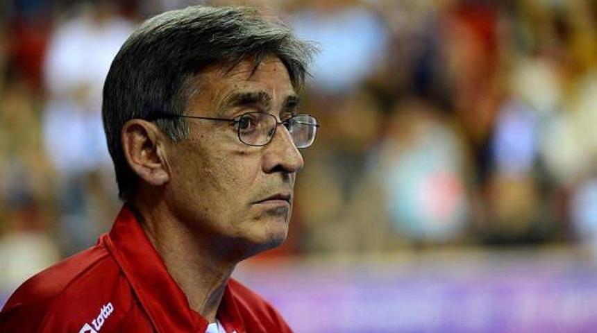 Tanjevic'ten Cenk'e sert s&ouml;zler!