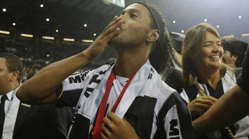 Beşiktaş'tan flaş hamle! Brezilyalılar şokta