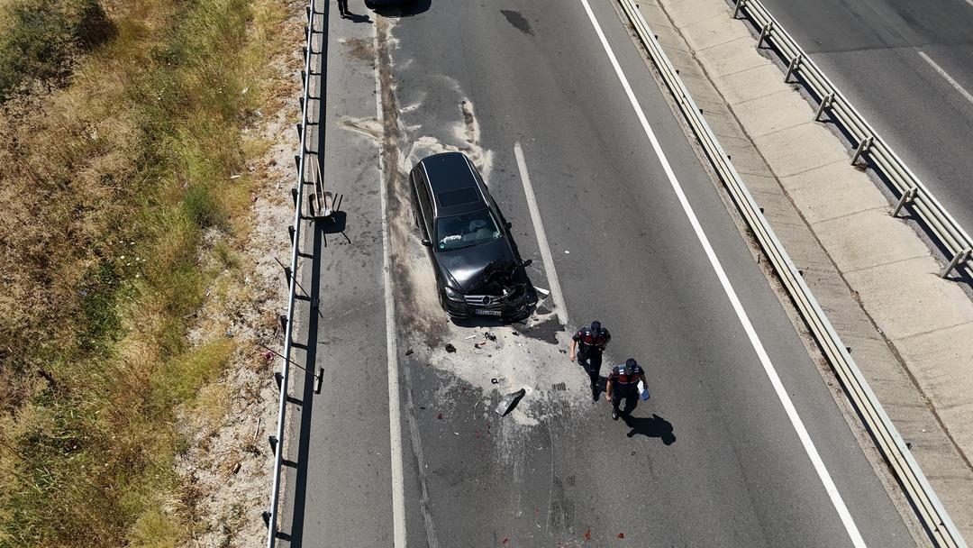 1200xauto Kapkara dumanlar gökyüzünü kapladı! Edirne'de orman yangını: Alevler hızla büyüdü, kara yolu trafiğe kapatıldı: Zincirleme kaza meydana geldi