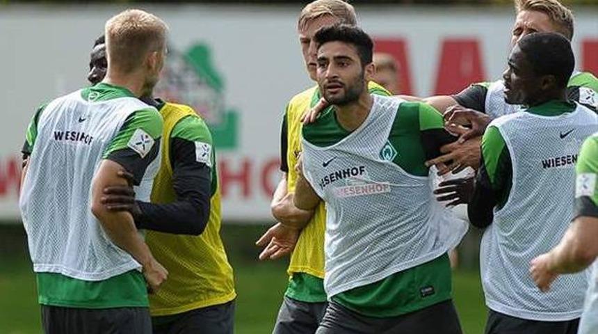 Mehmet Ekici'yi zor tuttular