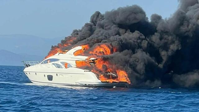 Bodrum'da alev alev yanmıştı! Lüks motoryatın sahibi o aile çıktı, kılpayı kurtuldular