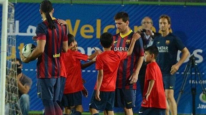 Barcelona 'Barış Turu'nda