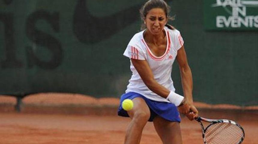 &Ccedil;ağla yarı finalde havlu attı!