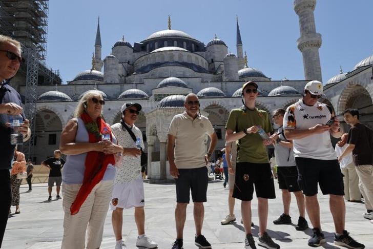 Hull City taraftarları İstanbul’un tarihiyle büyülendi! G1