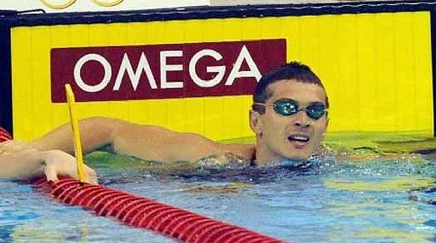 Fenerbah&ccedil;eli y&uuml;z&uuml;c&uuml;den d&uuml;nya rekoru