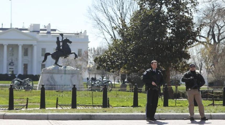 Beyaz Saray'da silah sesleri! Kırmızı alarm verildi