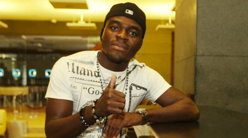 Emenike'de s&uuml;rpriz gelişme!