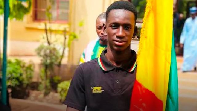 Fenerbahçe'de Devin Özek geleceği inşa ediyor! Afrika'nın yeni keşfi için sarı lacivertliler resmen devrede...