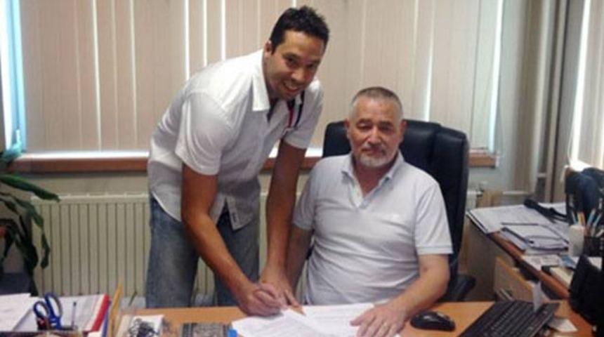 Barış G&uuml;ney imzayı attı