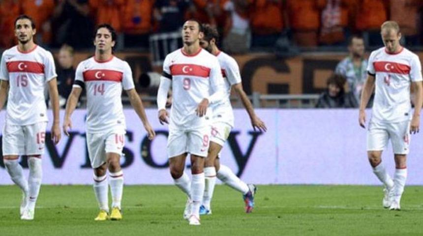 Milli ma&ccedil;a ilgi yok! İşte satılan bilet sayısı