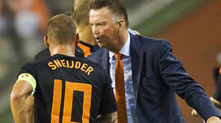 Van Gaal Sneijder i&ccedil;in ne dedi?