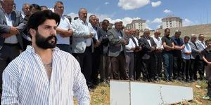 Sosyal medya fenomenine silahlı saldırı! Hayatını kaybetti, kızları tedavi altında
