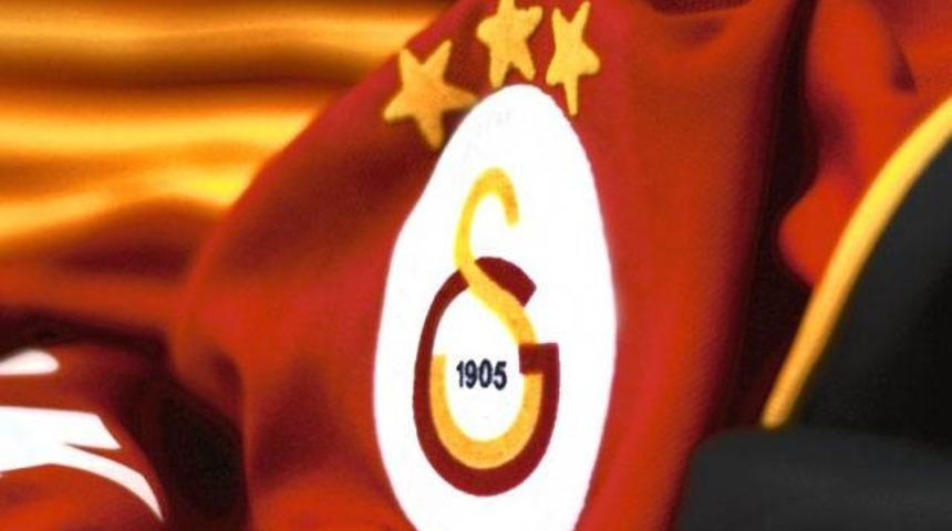 G.Saray'ın eski yıldızına b&uuml;y&uuml;k onur!