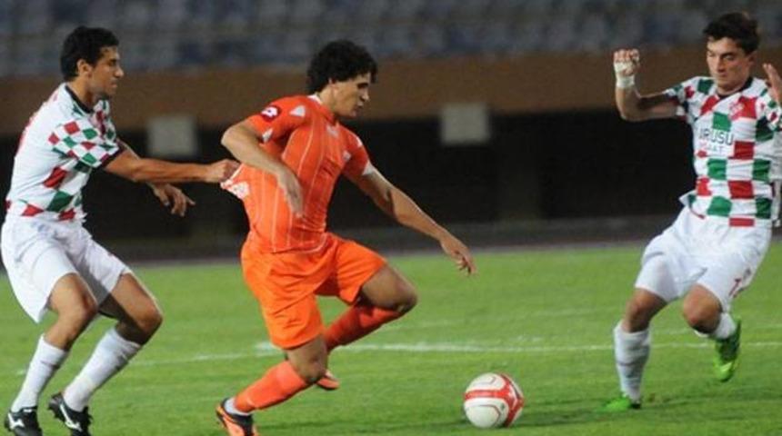 Kaf Kaf tek attı 3 aldı