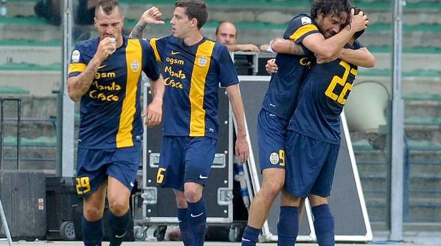 Serie A'da sezon s&uuml;rprizle a&ccedil;ıldı!