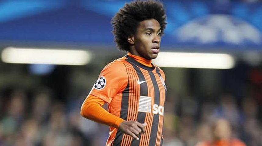 Chelsea bombayı patlattı