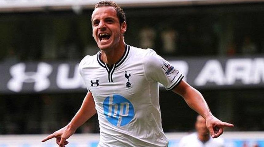 Tottenham'ı Soldado u&ccedil;urdu!