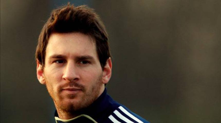 Messi i&ccedil;in Arjantin ayakta..!