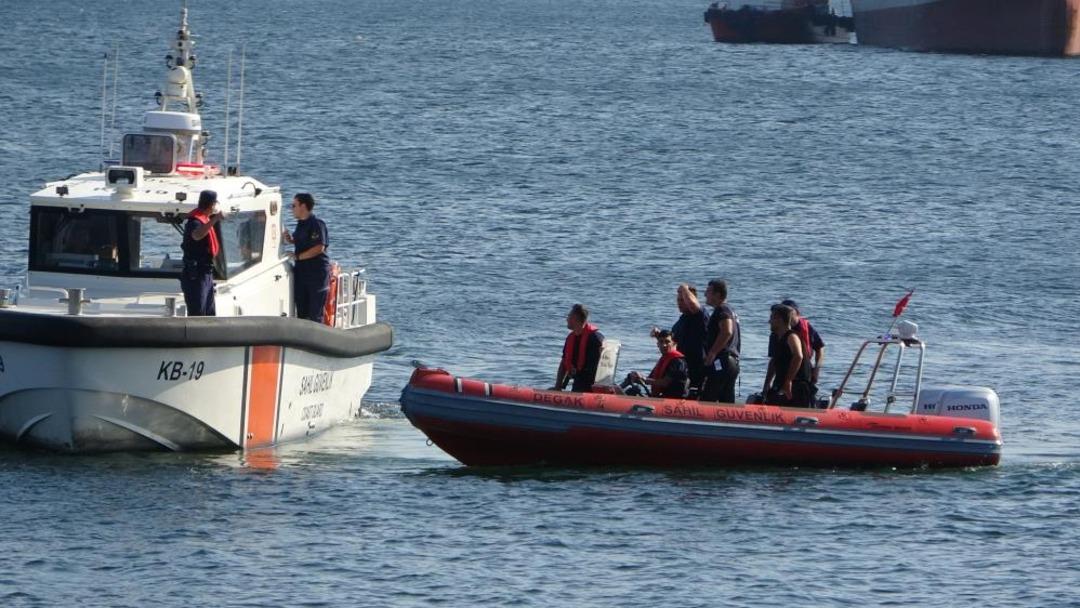 Kartal’da denize giren genç kayboldu: Arama çalışmaları sürüyor 1