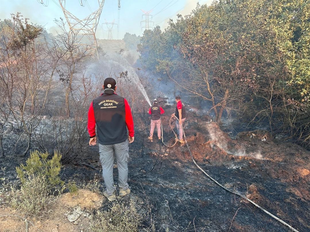 Birçok ilde orman yangınları! Tekidarğ da alevler yerleşim yerlerine sıçradı, tahliyeler başladı! Edirne, Çanakkale, Sakarya, Konya, Manisa... 18