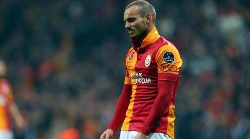 Sneijder'e b&uuml;y&uuml;k şok!