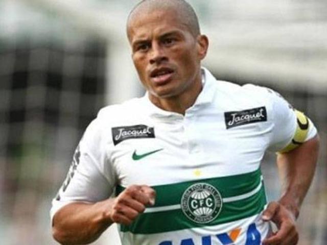 Alex'in ağzı böyle açık kaldı!