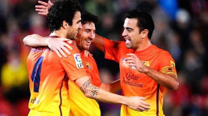 Xavi, Fabregas'a &ouml;vg&uuml;ler yağdırdı