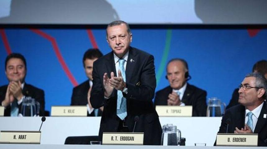 TRT spikerinden Erdoğan'a fotoğraf s&uuml;rprizi!