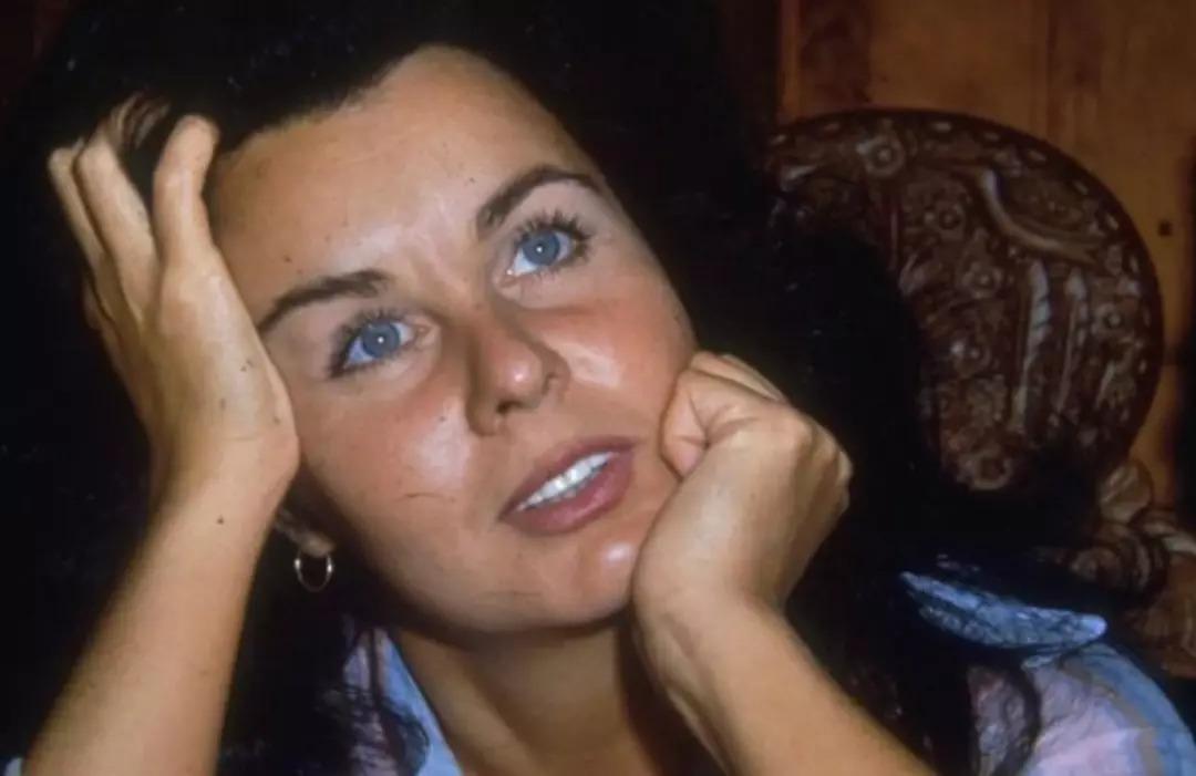 Bir Duruşun Adı: Fatma Girik  1