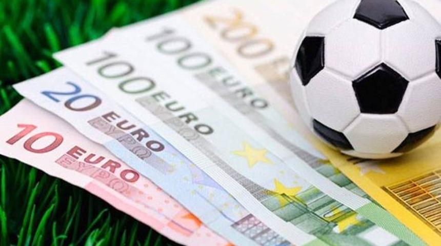 T&uuml;rk futbolcuya bahis cezası!