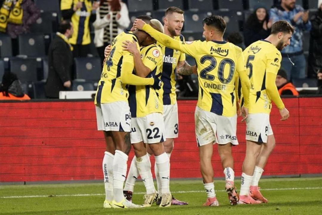 Fenerbahçe de dev transfer operasyonu! 6 isimle yollar ayrılabilir... Kasa dolup taşacak, tam 65 milyon Euro! 1