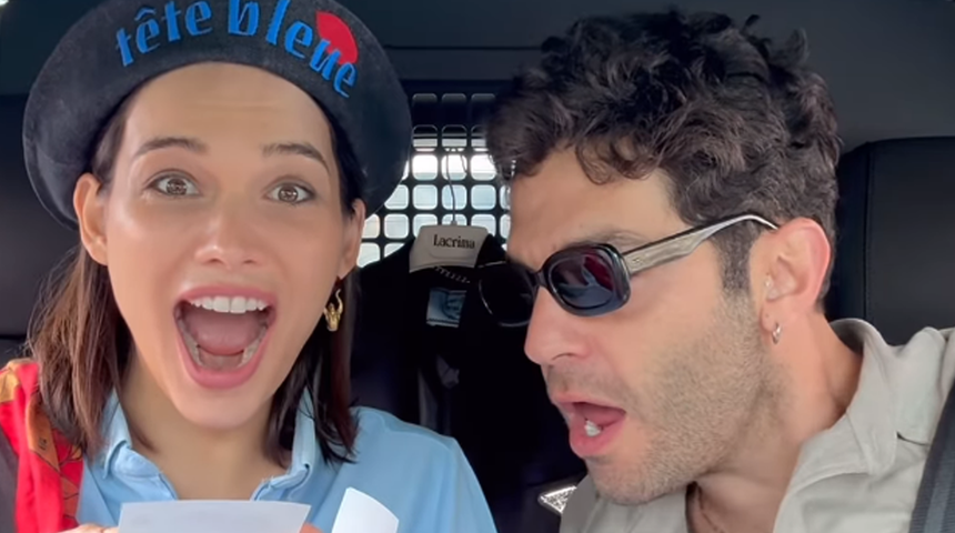 Beste Kökdemir'in bebeğinin cinsiyetini öğrendi! Zarfı açınca çığlıklar atıp ağladılar