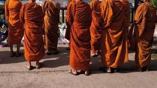 Manastırda skandal! Budist rahiplere cinsel ilişki şantajı! 80 binin üzerinde görüntü için milyonlar istedi!