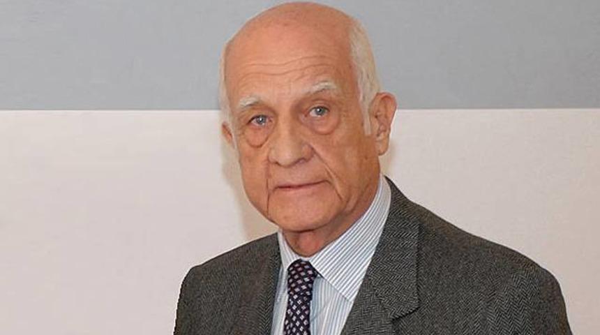 İnan Kıra&ccedil;'tan sert mesajlar