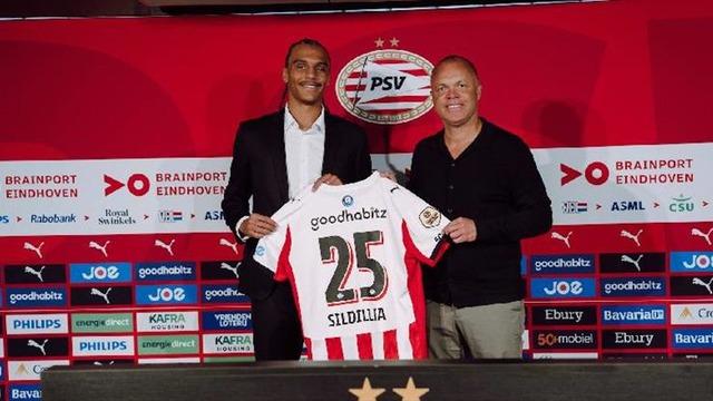 PSV, 23 yaşındaki Fransız sağ bek Kiliann Sildillia'yı transfer etti