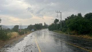 Bozdoğan sağanak yağışla serinledi