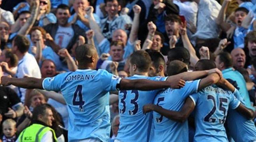 Manchester derbisinde City ezdi!