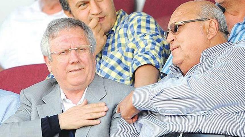 Aziz Yıldırım'ın kızı d&uuml;nyaya geldi!